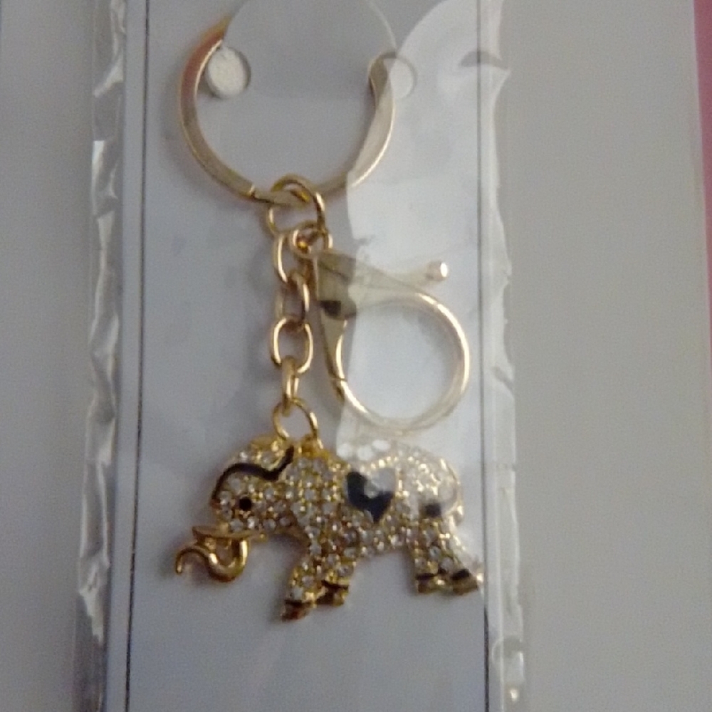 Sparkling Gold Elephant Keychain